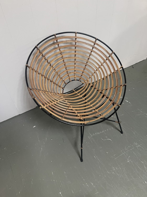 chaise vintage en rotin – Chaises & fauteuils, Metal, Rattan (photo 5 of 5)
