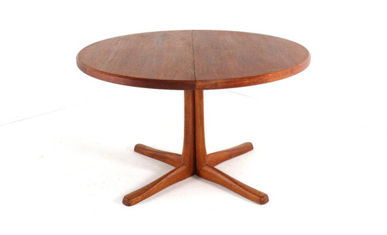 Image 1 of Tavolo da pranzo rotondo estensibile McIntosh 2x in teak vintage