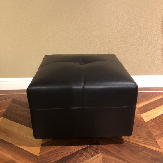 Image 1 of Italian Design Dion armchair with ottoman