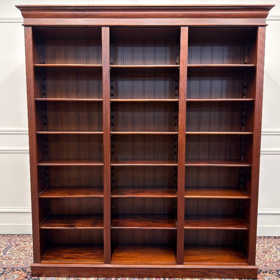 Bibliothèque ouverte classique anglaise – Bois (photo 11 of 12)