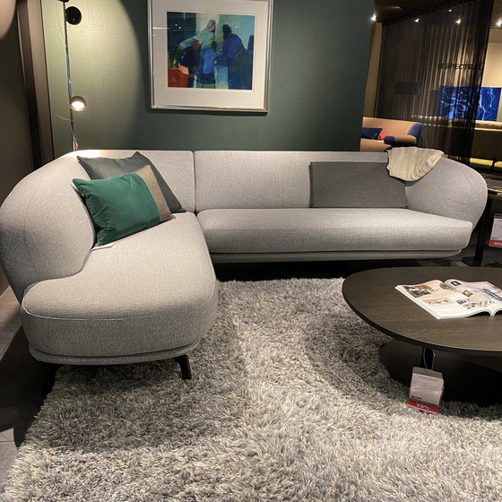 Image 1 of Leolux Flint corner sofa