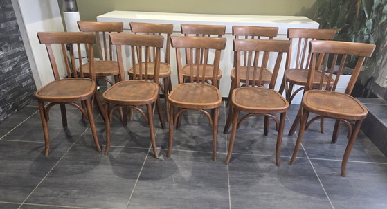 Set van 10 vintage Fischel bistrostolen uit de jaren 70. – Eetkamerstoelen, Wood (photo 2 of 11)
