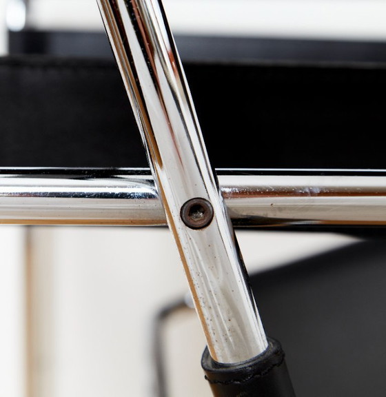 Image 1 of Chaise Wassily conçue par Marcel Breuer pour Knoll International