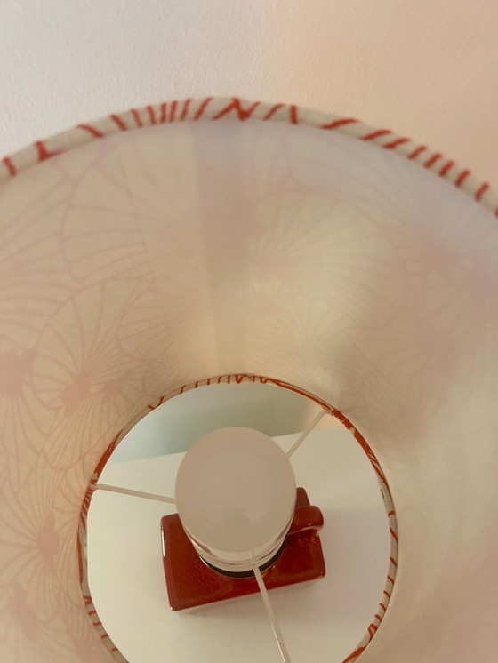 Image 1 of Außergewöhnliche Vasenlampe aus seltener Marei-Kaminvase – kabellose Akzentlampe mit japanischem Stoffschirm