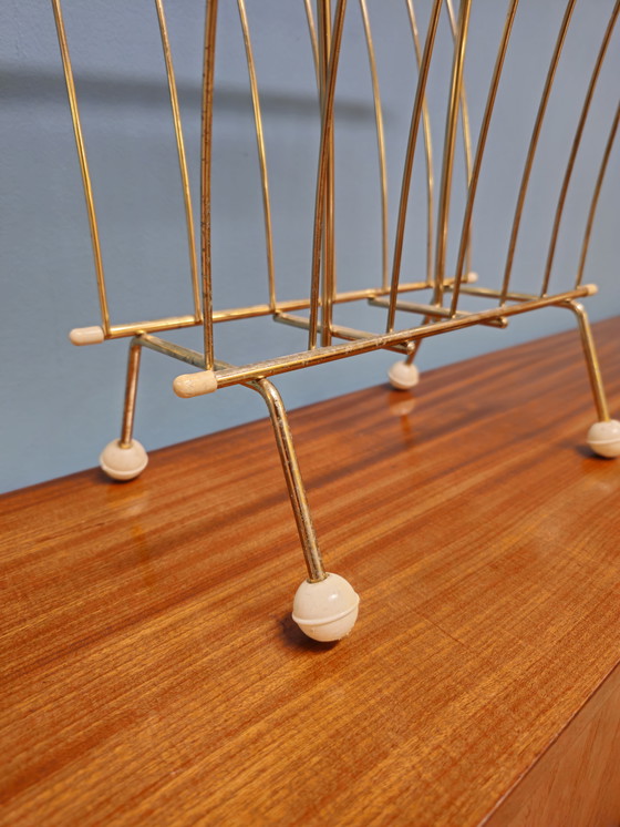 Image 1 of Vintage Lectuurrek Lectuurbak Krantenbak Messing-kleurige metaal 