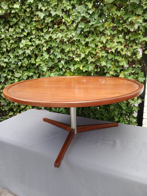 T Spectrum Couchtisch von Martin Visser