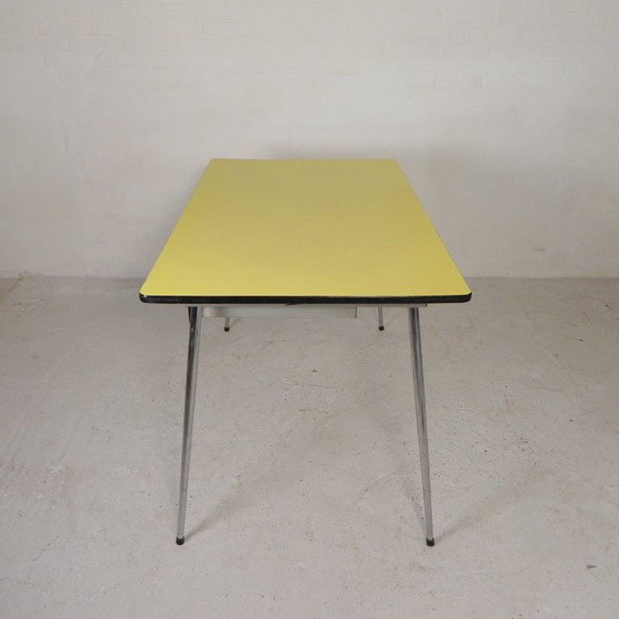 Table Formica vintage, bureau avec 2 tiroirs années 50, Tables de salle à manger, Plastique, Fer, Argenté (photo 9 sur 19)