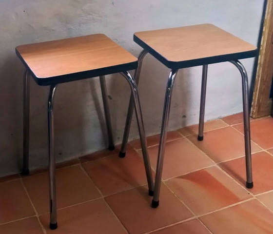 Image 1 of Set aus zwei Formica-Hockern