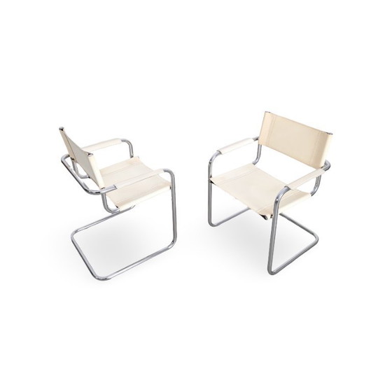 Image 1 of Set di 2 sedie a sbalzo in stile Bauhaus, simili a quelle di Mart Stam e Marcel Breuer.