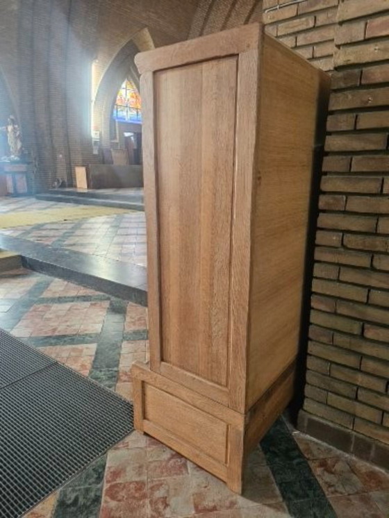 Image 1 of Vitrine d'église provenant de l'église historique de Schulen – chêne massif – pièce patrimoniale unique (vers 1960)