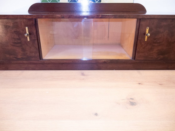 Image 1 of Espejo de cuerpo entero, cómoda con espejo y puerta corrediza de cristal en abedul flameado, años 50, restaurada.