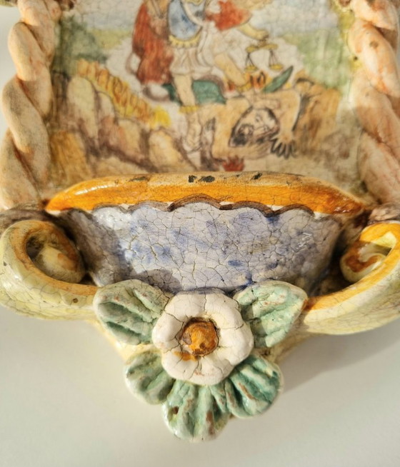 Image 1 of Pila bautismal de agua bendita de San Miguel