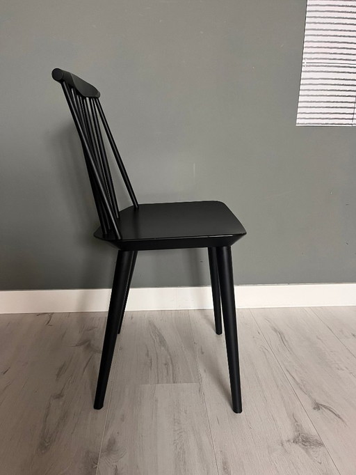 3 chaises de salle à manger HAY J77 noires