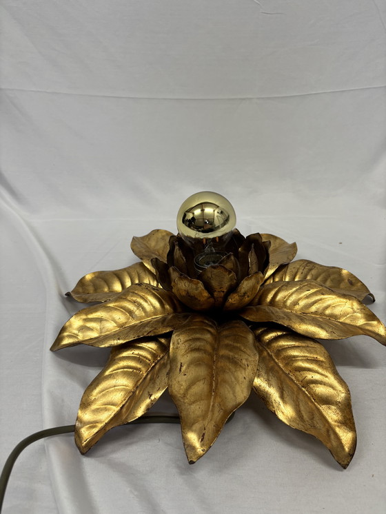 Image 1 of Applique murale vintage Hollywood Regency, fleur dorée