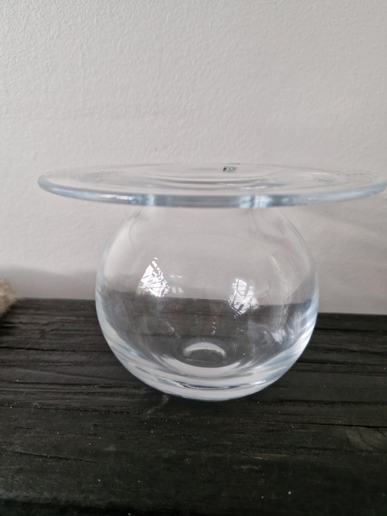 "Boblen" Vase, by Finn Schjøll Magnor Glassverk. (photo 2 of 5)