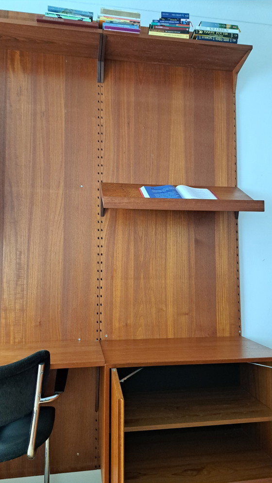 Image 1 of Mobile a parete Poul Cadovian, sistema modulare a parete in legno di teak.