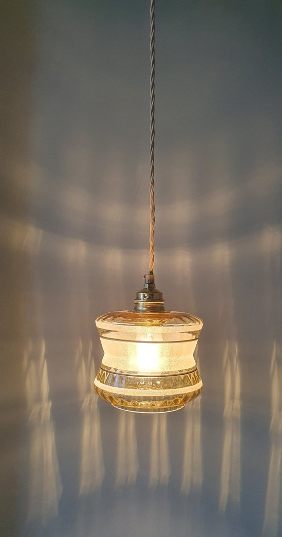 Image 1 of Vintage hanglamp - amberkleurig glas met frosted textuur 