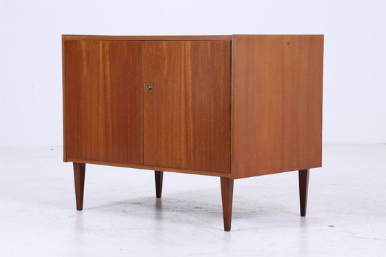 Image 1 of Prachtige vintage teakhouten ladekast jaren 60 | Mid Century kast | Retro houten opbergmeubel #06-60