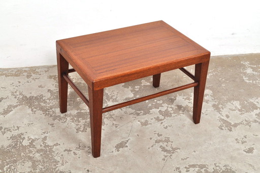 Mesa auxiliar o mesa de centro de caoba, década de 1950