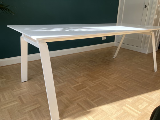 Image 1 of Arco Essential dining table