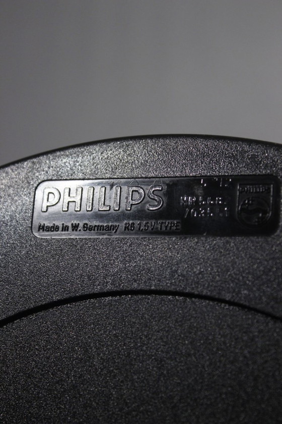 Image 1 of Philips HR5682 Horloge murale vintage design Memphis 1980s West Germany