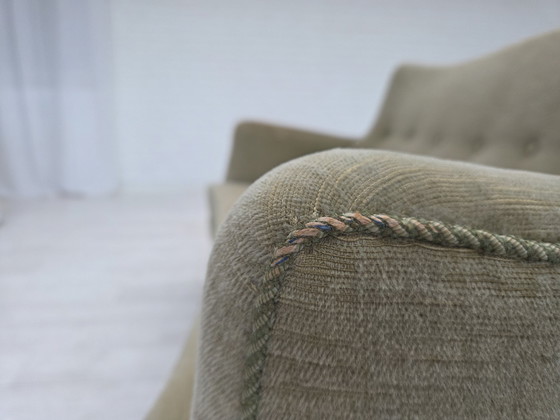 Image 1 of Sofá curvo danés de dos plazas, años 60, terciopelo, madera de haya.