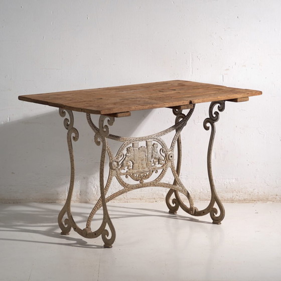 Antieke tuintafel van gietijzer – Centraal-Europa, circa 1900 – Cast Iron, Art Nouveau (photo 4 of 40)