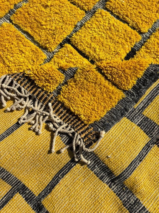 Image 1 of Maßgefertigter gelber marokkanischer Teppich 200 cm x 300 cm