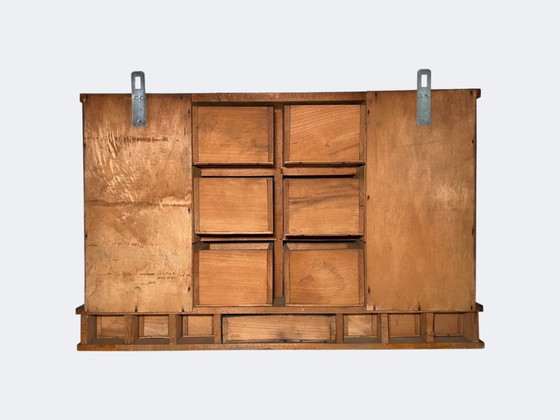 Image 1 of Art Deco keukenkastje met lades voor kruiden - Antiek geschilderd glas en hout, wanddecoratie voor kruiden.
