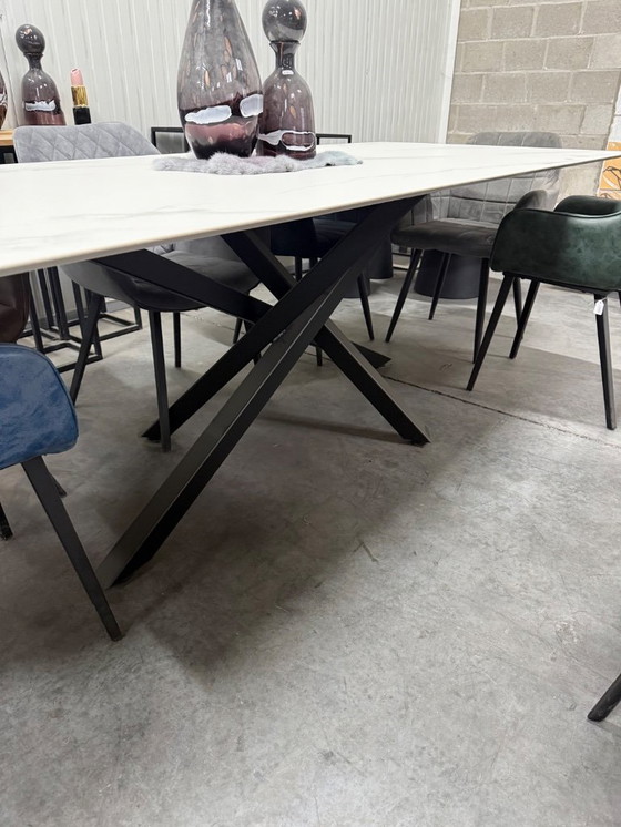 Image 1 of Ceramic table