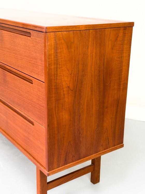 Large Teak Chest of Drawers from Tørring / HJN Møbelfabrik, 1960s – Sideboard, Wood (photo 19 of 25)