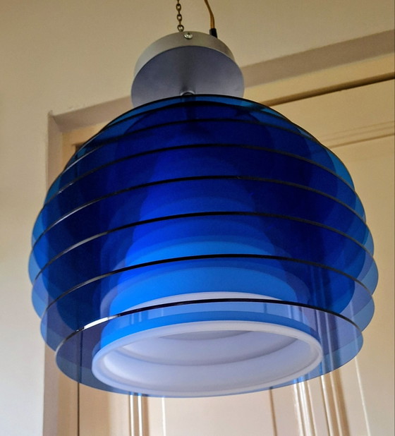 Modernist Disc Pendant Lamp – Linea, Metal, Plexiglass (photo 3 of 12)