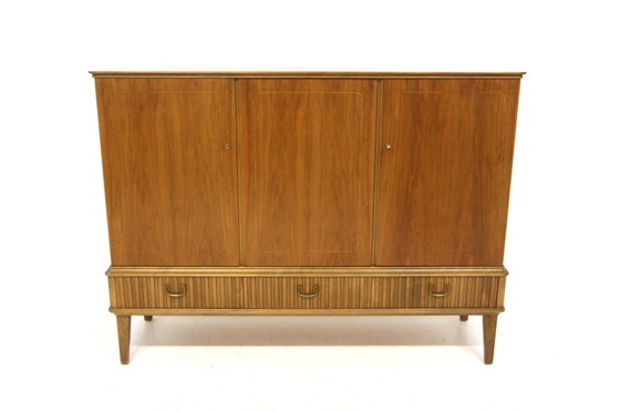 Credenza Moderna in Noce, Svezia, 1940, Credenze, Scandinavian (foto 2 di 11)