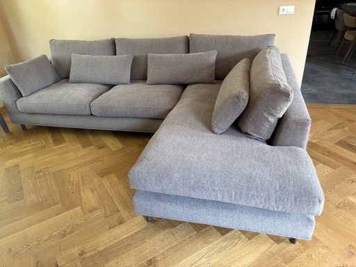 Gloednieuwe stoffen hoekbank kleur taupe ongebruikt