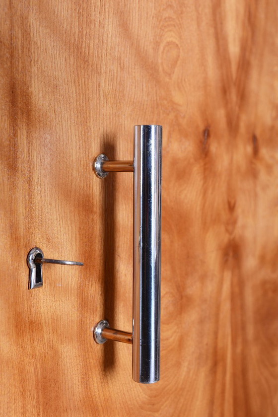 Gerestaureerde Bauhaus-kledingkast, door H.J.Hagemann, Mücke-Melder, Tsjechië, jaren dertig – Kledingkasten (photo 3 of 15)