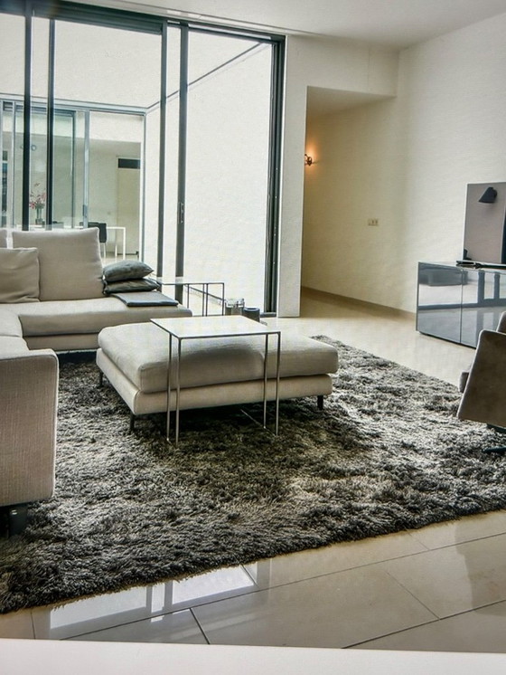 Image 1 of Square rug 3x3 meters. Color gray