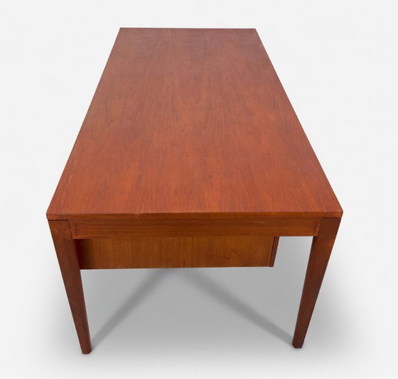 Image 1 of Diplomatenbureau van Finn Juhl voor France & Søn / France & Daverkos