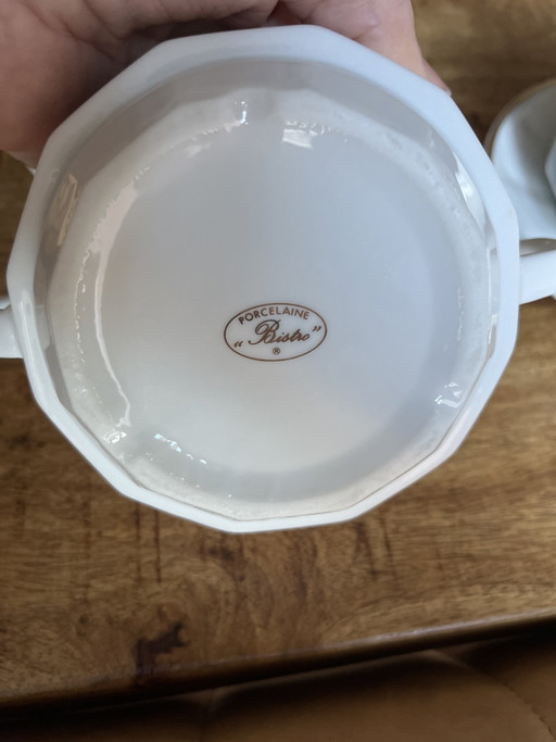 Vajilla de porcelana estilo bistró