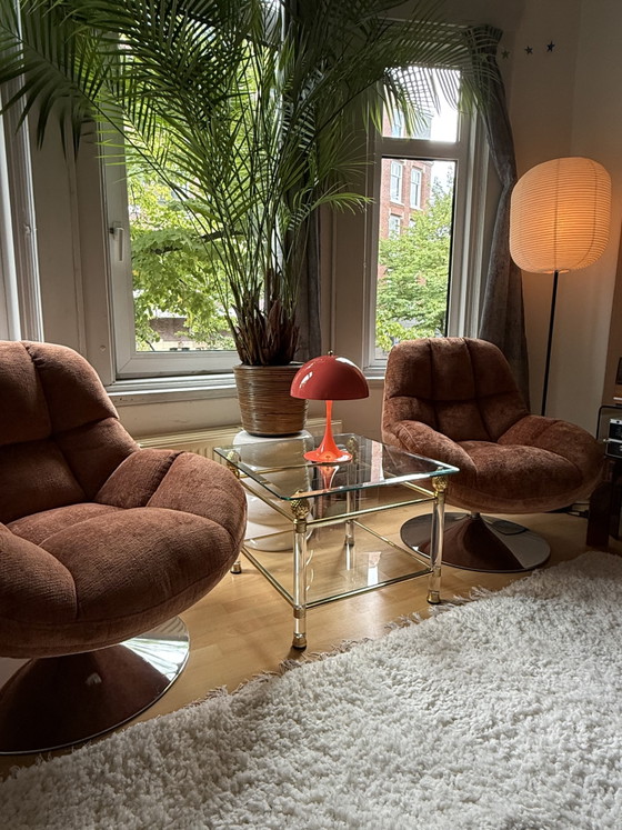 2 Unique Large Vintage Side tables Hollywood Regency-style/Mid Century Modern – Glass, Plexiglass (photo 3 of 15)
