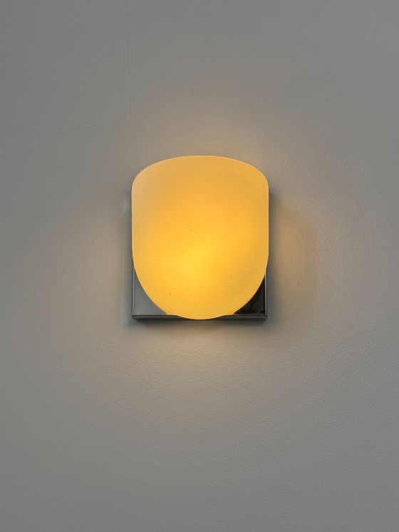 Image 1 of Applique vintage, cromo e vetro opalino, Francia, 1970