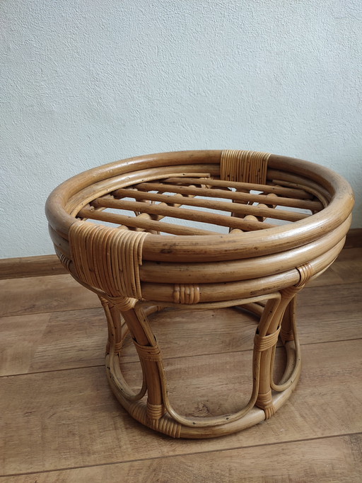 Taburete de ratán y bambú, mesa auxiliar, mesa pequeña