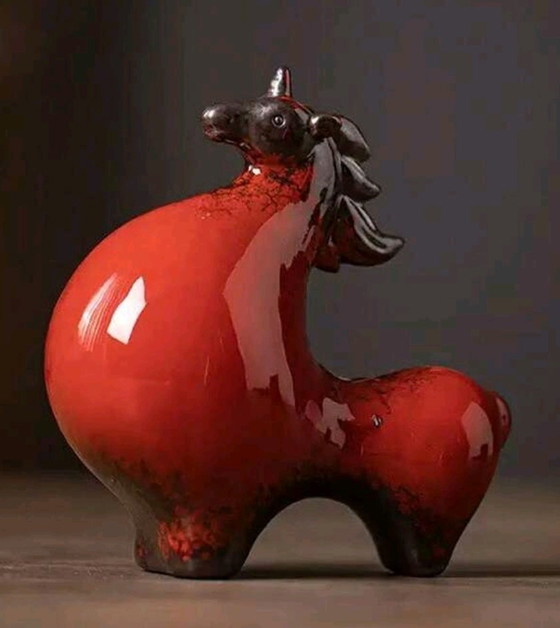 Image 1 of Figurines de chevaux stylisées en céramique, lot de 2