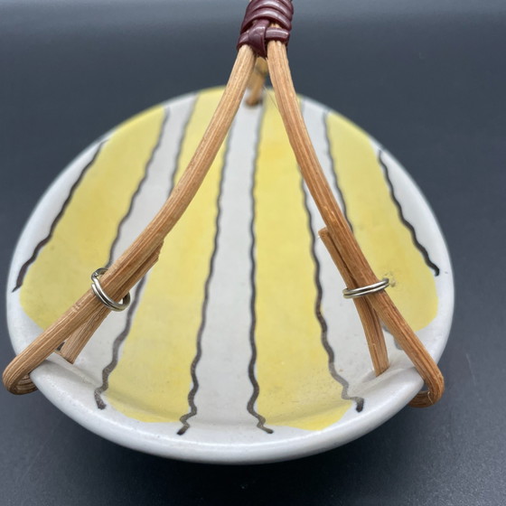 Steuler Keramik 4101/1, Vintage Handled Bowl with Rattan Handle, 1950s, Table accessories, Ceramic, Yellow (photo 4 of 8)