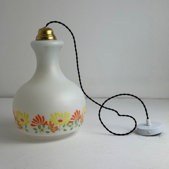 OLD LARGE OPALINE PENDANT LAMP 1970 VINTAGE – Glass (photo 3 of 14)
