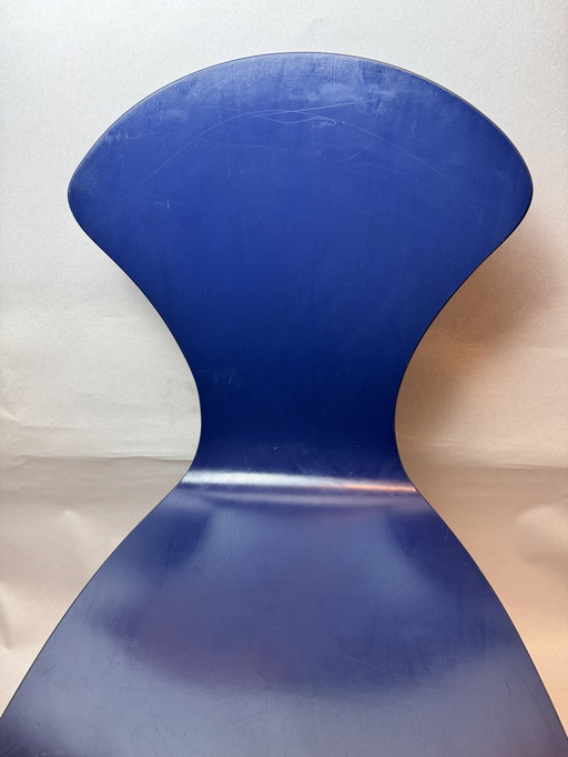 Set of 2 original Arne Jacobsen "Mosquito Chairs" model 3105 for Fritz Hansen (2003)