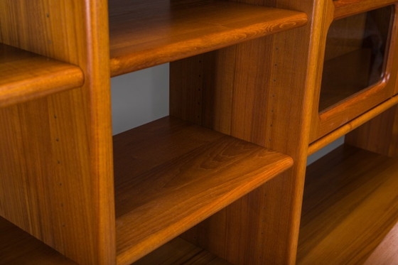 Mid-Century Modern Deense modulaire teak wandmeubel van Dyrlund, Denemarken, jaren 70 – Boekenkasten, Wood (photo 6 of 11)