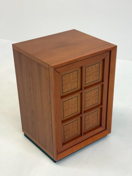 Gabinetes italianos brutalistas Caccia alla Volpe para Linea Arredo