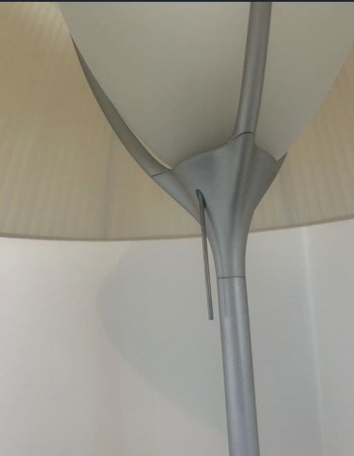Lampadaire Roméo designed by Starck 1998