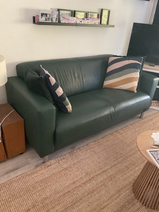 Image 1 of Canapé en cuir vert Emarald