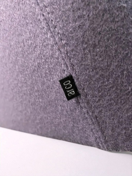 Arco Sketch Conference Chair – Light Purple – In very good condition